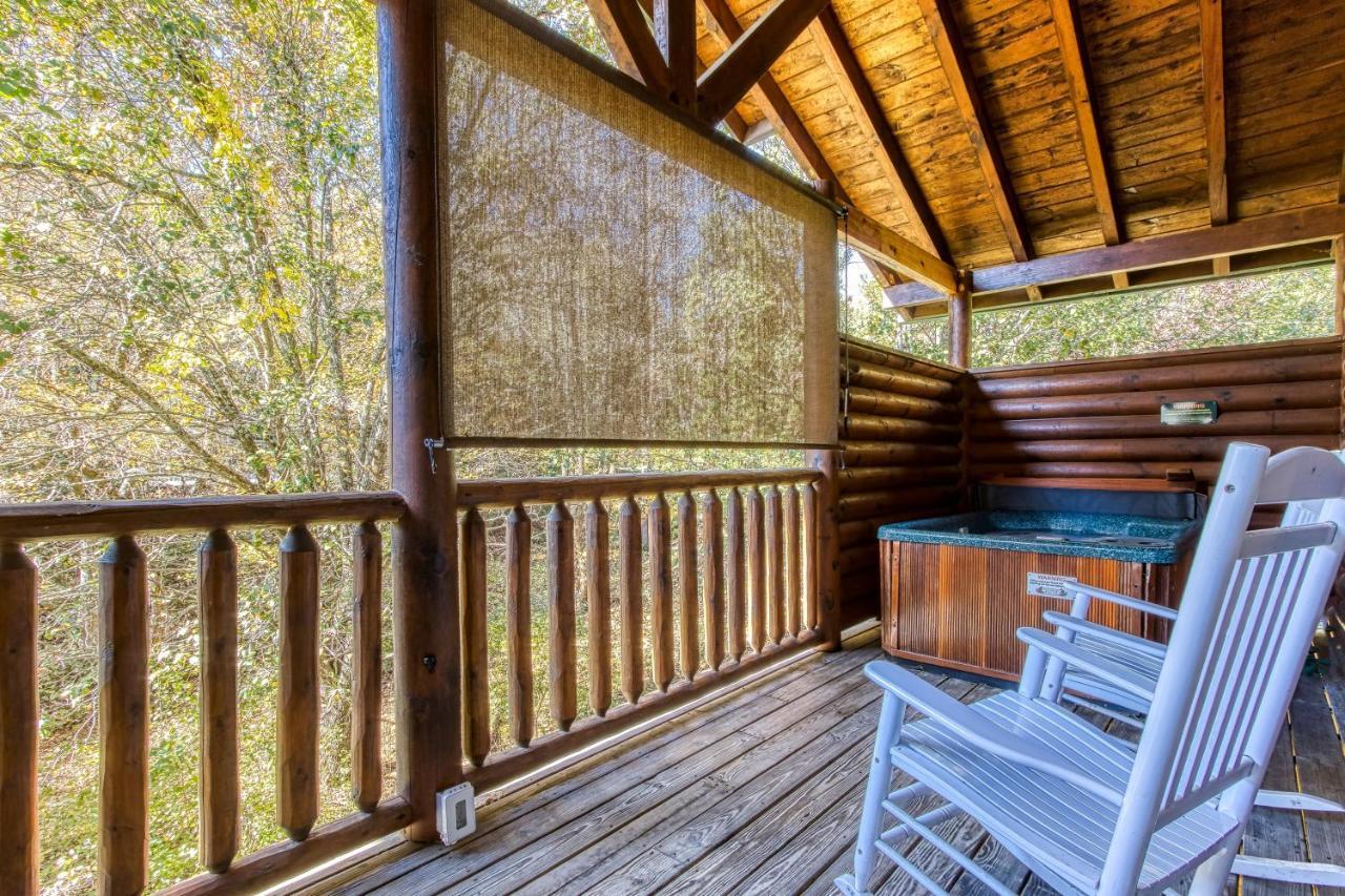 Dog Friendly, Romantic Mtn Getaway Hot Tub Pool 개틀린버그 외부 사진