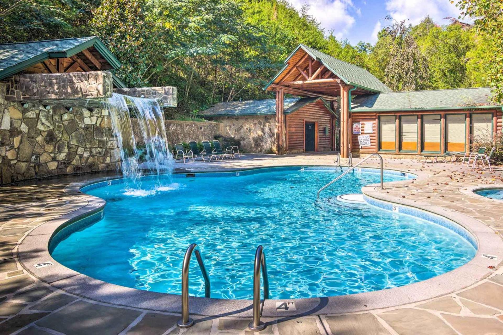 Dog Friendly, Romantic Mtn Getaway Hot Tub Pool 개틀린버그 외부 사진